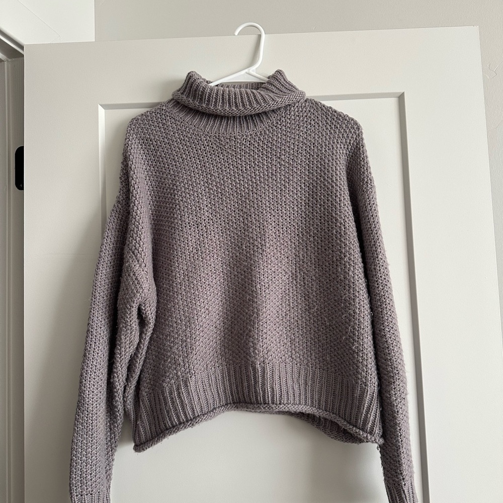 Cozy Gray Turtleneck Sweater